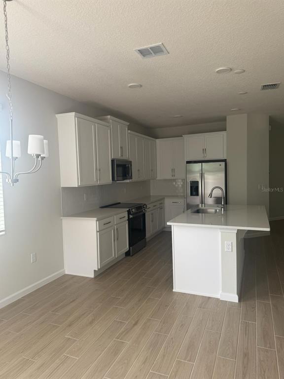 Building Photo - 564 Pothos St