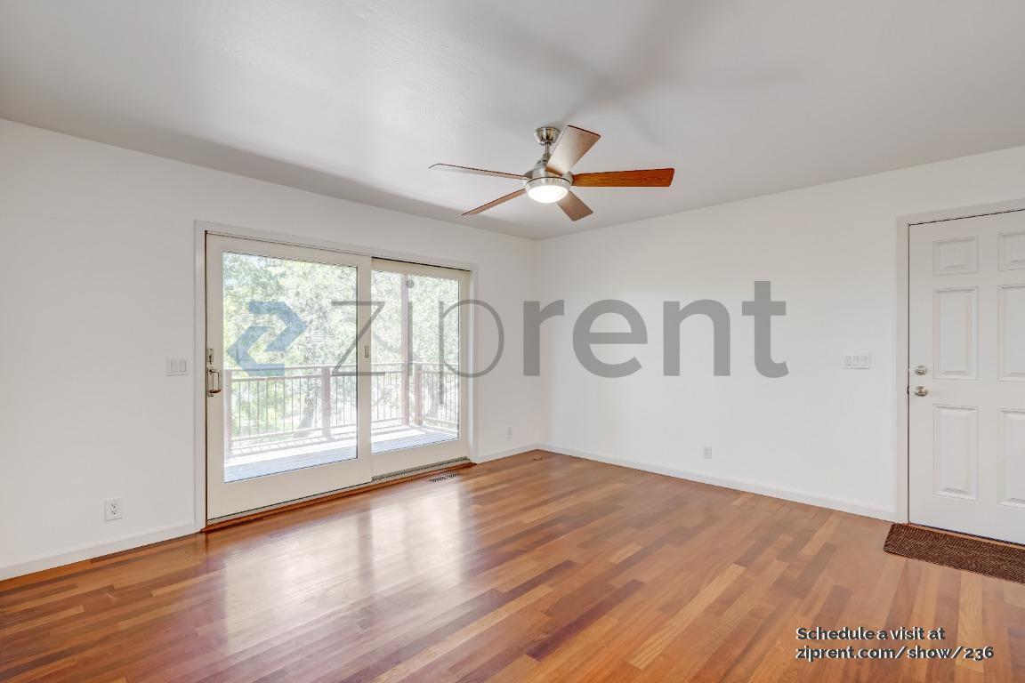 Building Photo - 8 Balra Dr