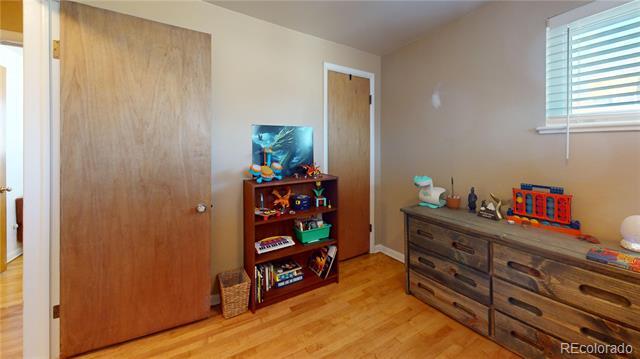 Building Photo - 2512 S Stuart St