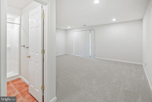 Building Photo - 7261 Calm Sunset