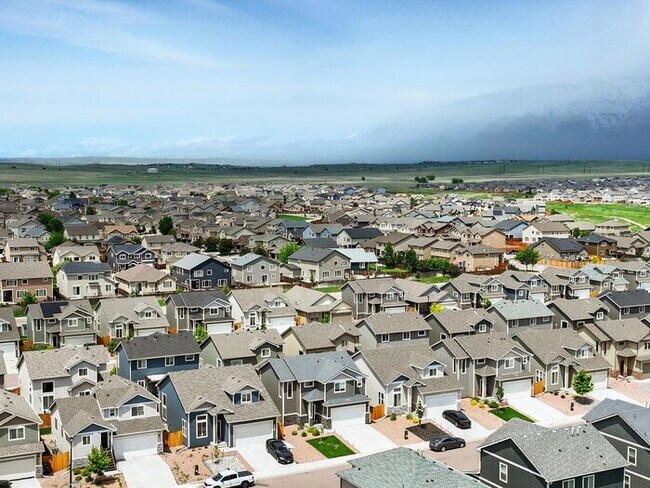 Building Photo - 10488 Castor Dr