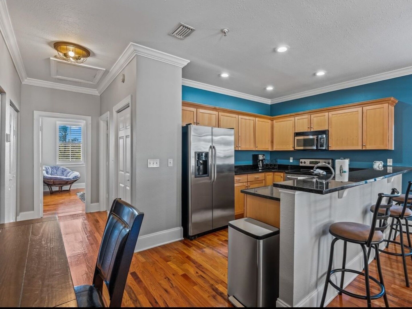 Building Photo - 415 Saint Francis St