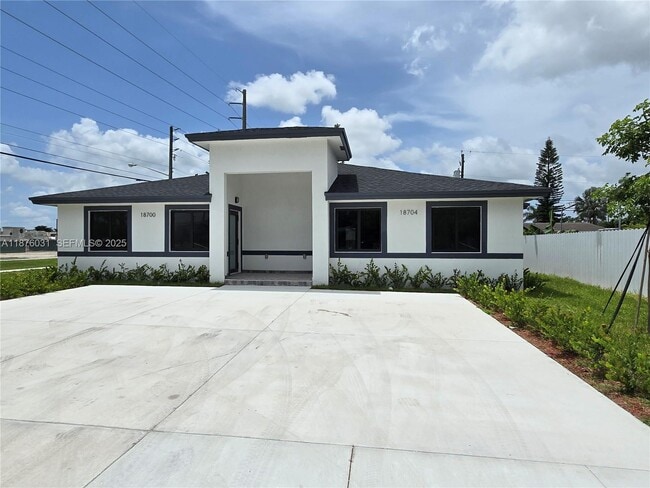 Building Photo - 18700 SW 316th Terrace