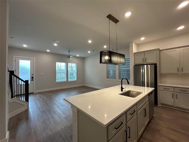 Building Photo - 507 Mission Trl