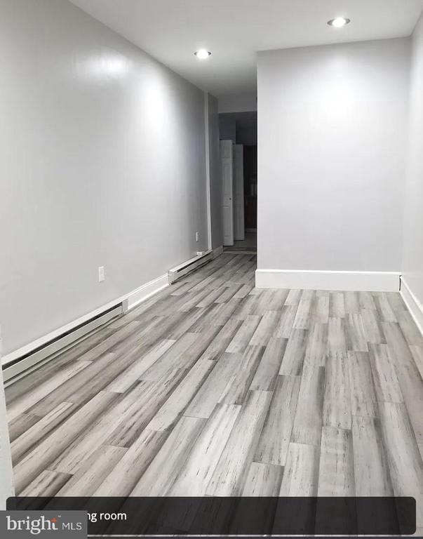 Building Photo - 225 S 49th St