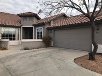 Building Photo - 437 S Valle Escondido