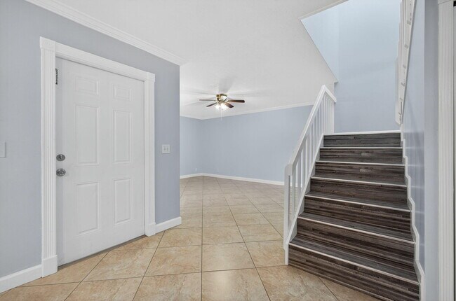 Building Photo - 1590 Forest Lakes Cir