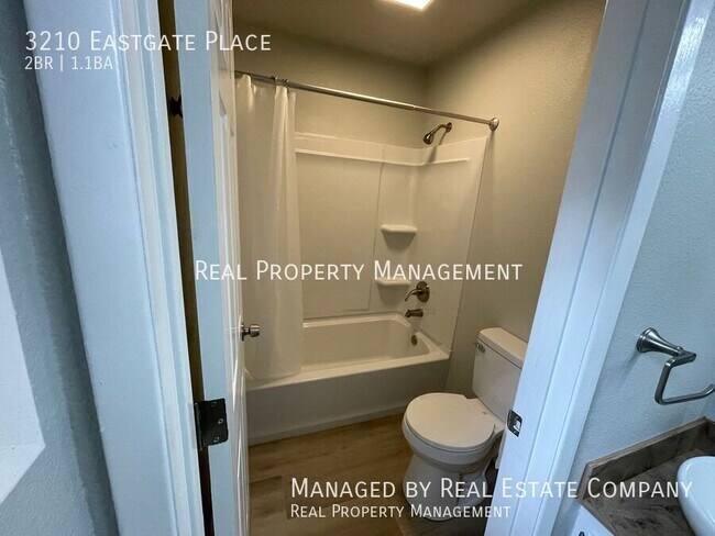 Building Photo - 3210 Eastgate Pl