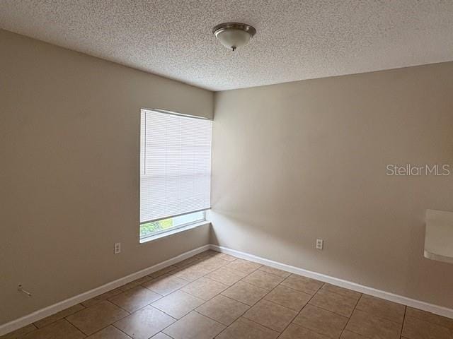Building Photo - 748 Zella Ln