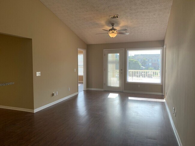 Building Photo - Edge West 9-304