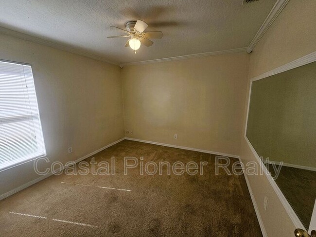Building Photo - 9708 Dunscroft Ln