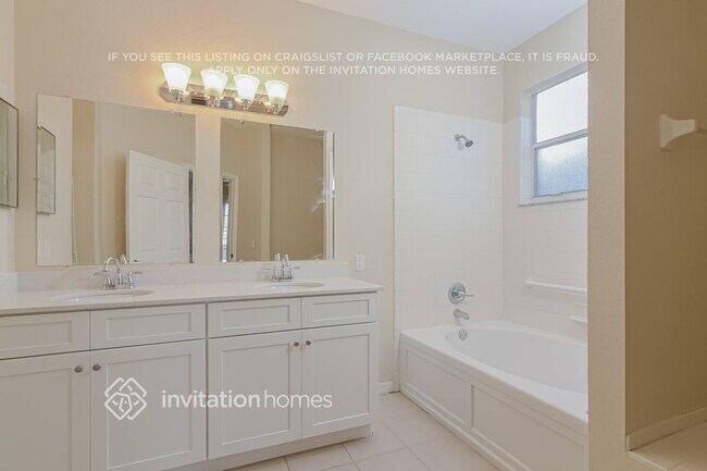 Building Photo - 1934 Magical Ln