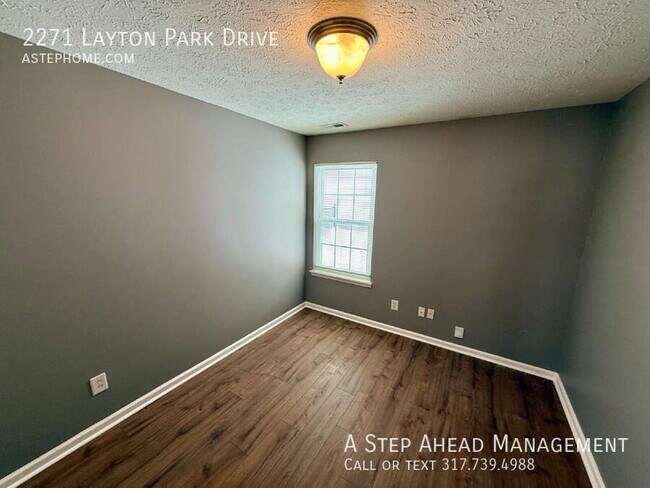 Building Photo - 2271 Layton Park Dr