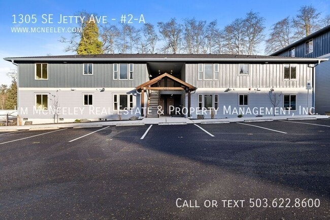 Primary Photo - 1305 SE Jetty Ave