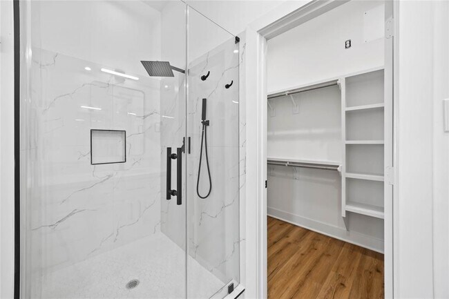 Building Photo - 7719 Orebo St