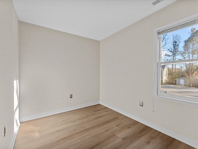 Building Photo - 11330 Bailey Woods Dr