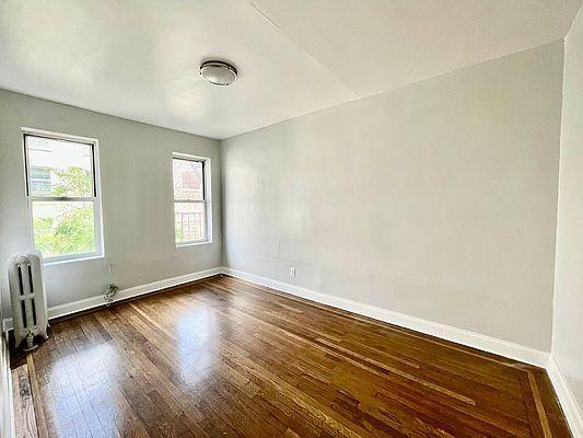 Primary Photo - 1 bedroom in Bronx NY 10452