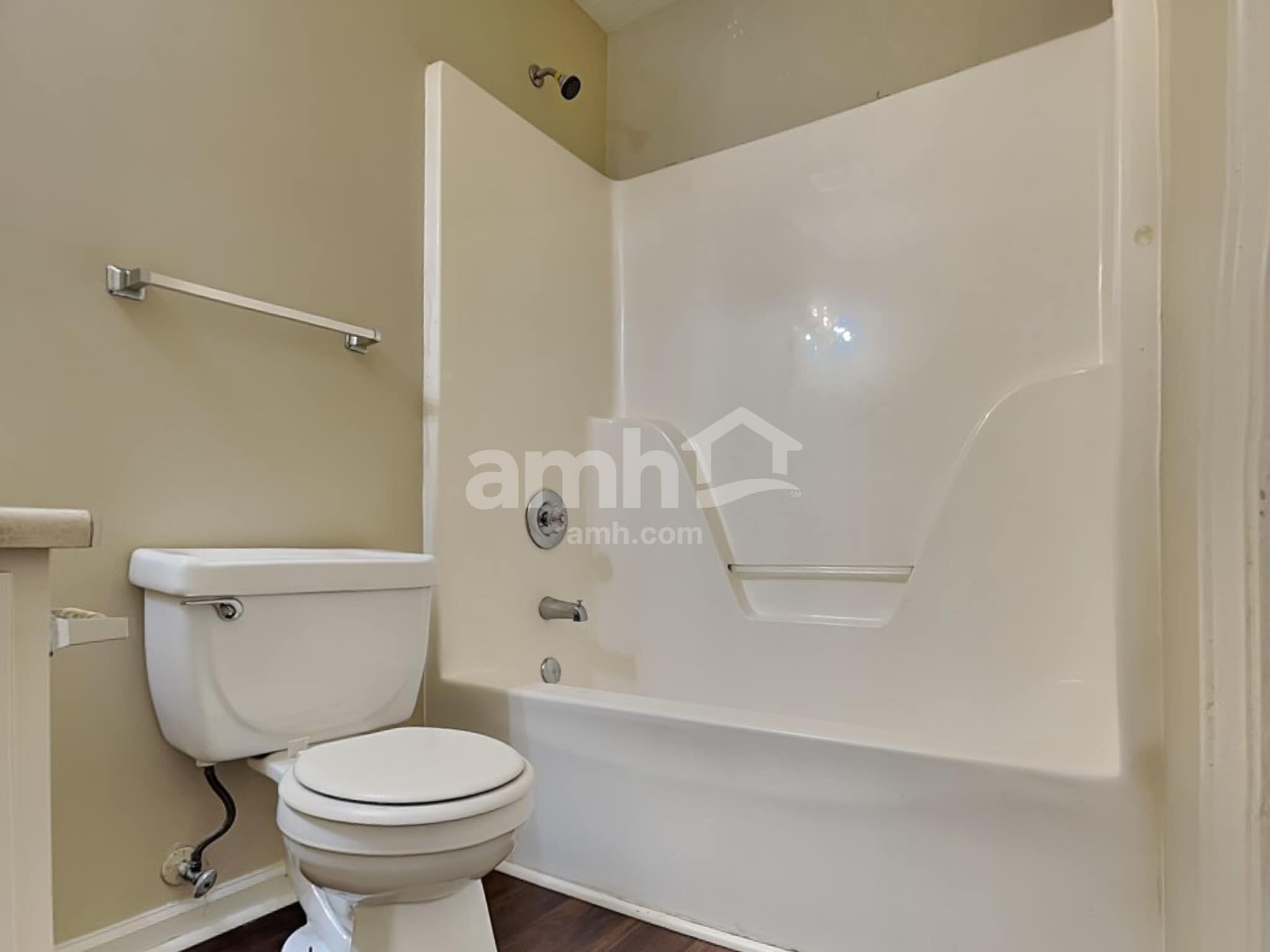 Building Photo - 682 Simon Park Cir