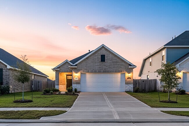 Primary Photo - 31335 Horseshoe Meadow Bend Ln