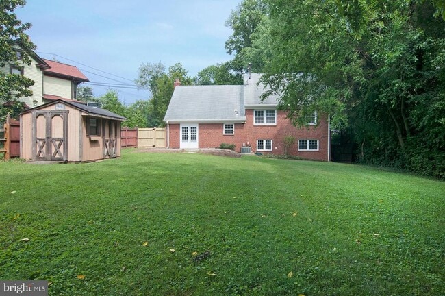 Building Photo - 5504 Beech Ave