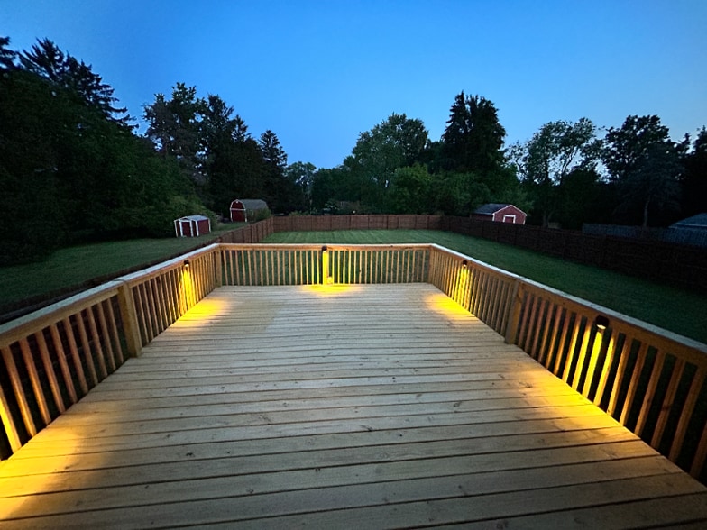 Building Photo - 1180 Duncan Ave