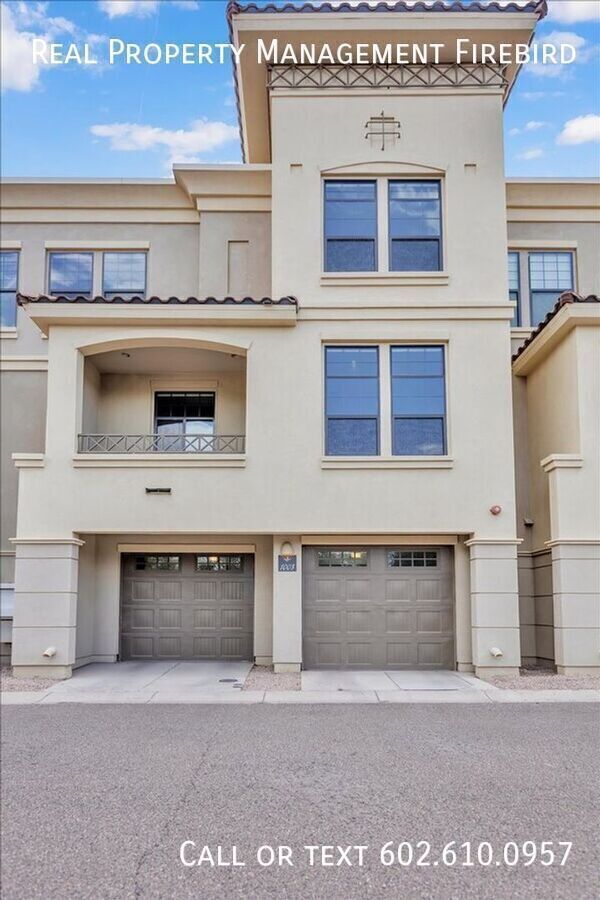 Building Photo - 7297 N Scottsdale Rd