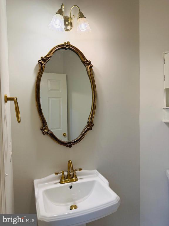 Building Photo - 25352 Herring Creek Dr