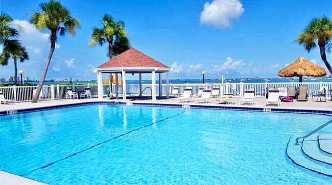 Building Photo - 4225 38th Ave S