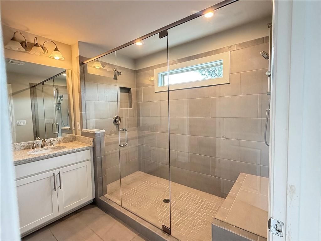 Building Photo - 5508 Terrace Bend Pl