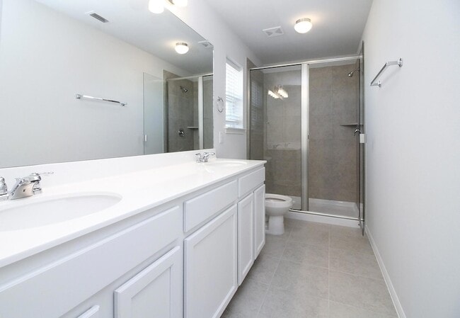 Building Photo - 10305 Forest Grove Dr
