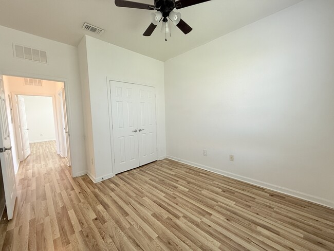 Building Photo - 3326 Robert Trent Jones Dr