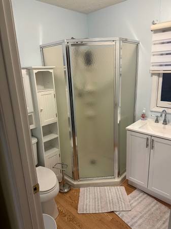 Building Photo - 5010 Hooper Hwy