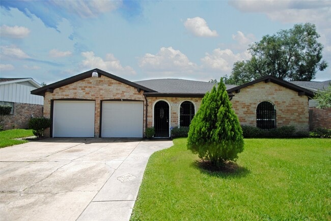 Building Photo - 11511 Creekhurst Dr
