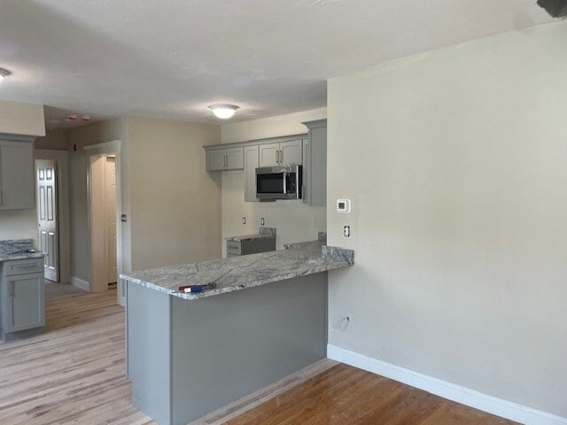 Building Photo - 154 Lovell St