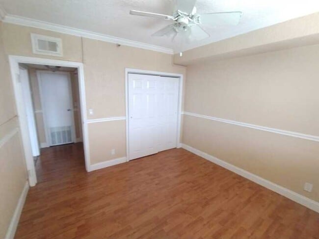 Building Photo - 311 W Ashley St