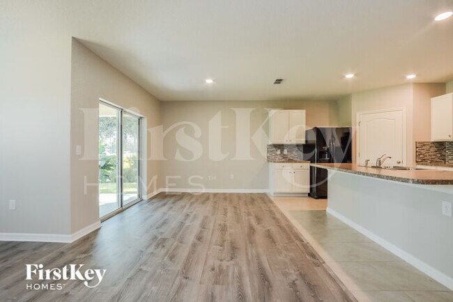 Building Photo - 10602 Burlwood Dr