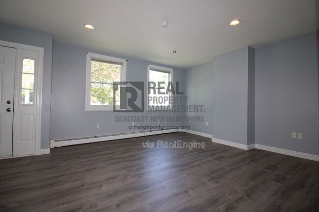 Building Photo - 47-49 South St