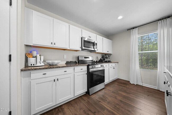 Building Photo - Live Like a Homeowner - Lease to Own