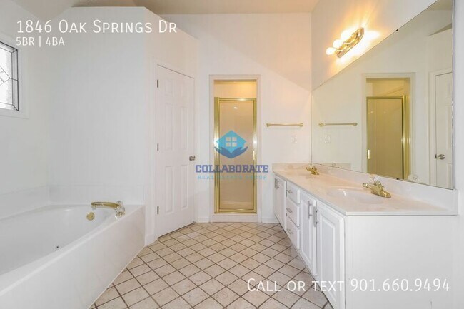 Building Photo - 1846 Oak Springs Dr