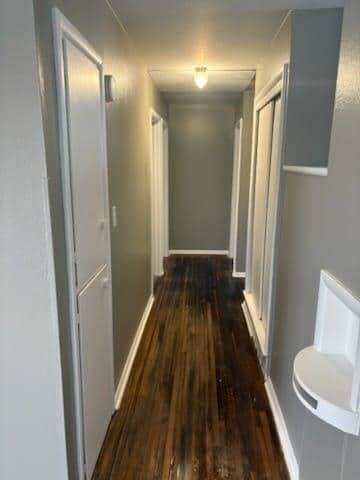 Building Photo - 521 SE Greystone Ave