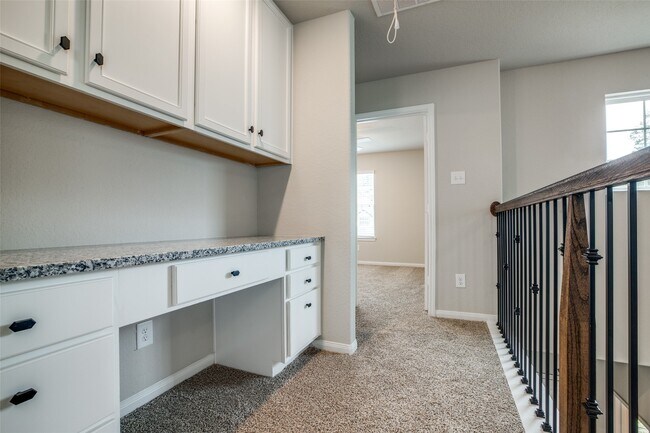 Building Photo - 3649 Cub Dr