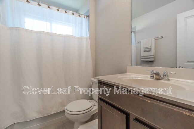 Building Photo - 6819 Whisper Grv