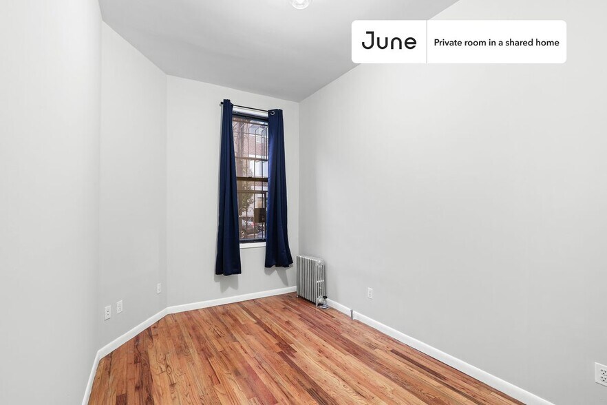 Building Photo - Room in Shared 4 bed/2 bath home