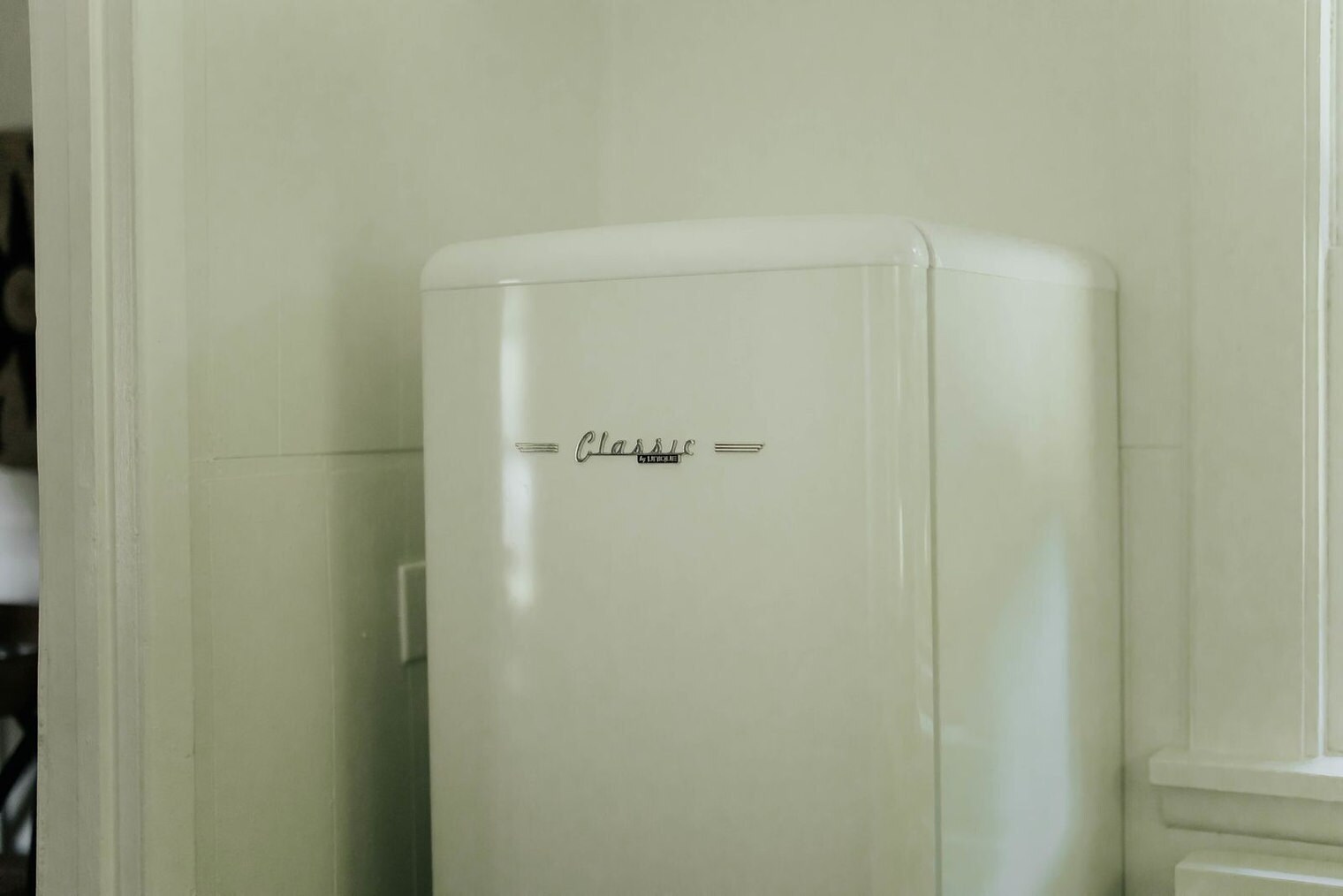 Building Photo - 2526 S Madison St