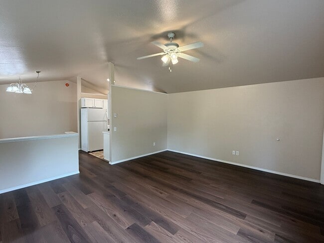 Building Photo - Charming Updated Cottage in the Heart of M...