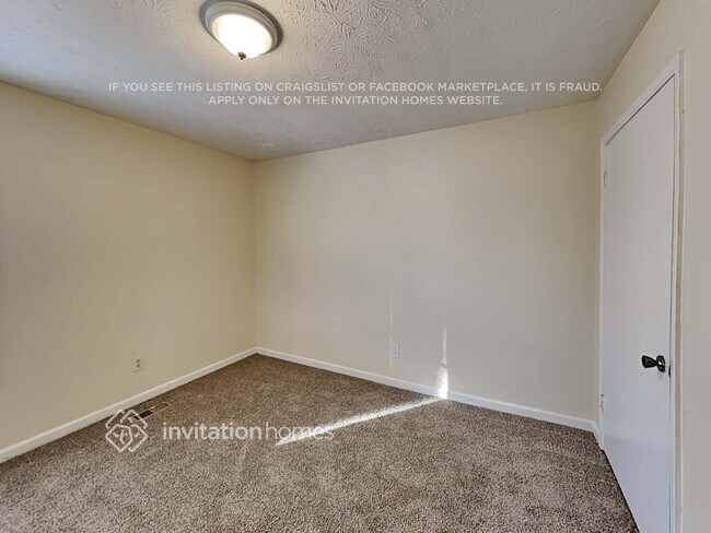 Building Photo - 5905 Sumter Dr