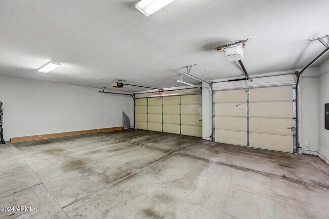 Building Photo - 28873 N 111th Pl