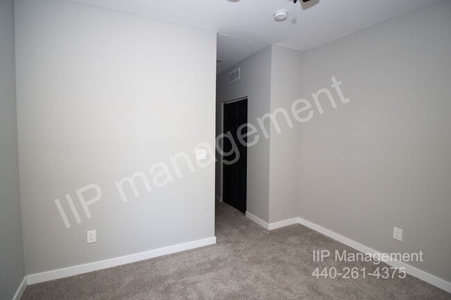 Building Photo - Beautiful 3-Bedroom Home in Cleveland Heig...