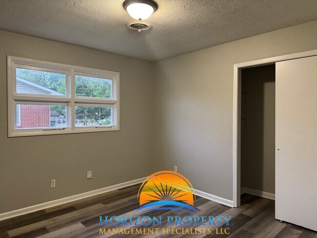 Building Photo - Newly Renovated Four Bedroom House in NW H...