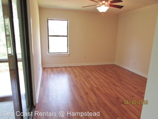 Building Photo - 710 Azalea Dr